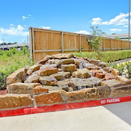 Palacio Royale Houston Nw At Beltway 8 Exterior photo